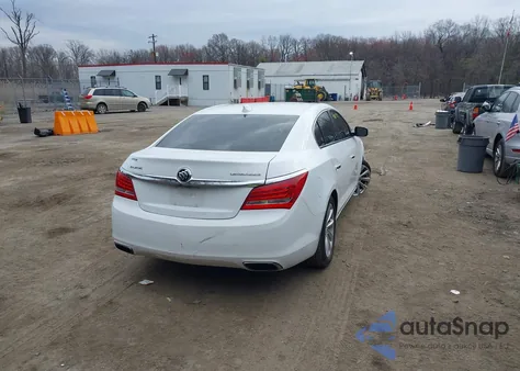 2016 Buick Lacrosse из США, поврежденный, VIN 1G4GA5G30GF101714